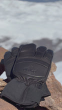 Cargar y reproducir el video en el visor de la galería, KÜWÜ GLOVES