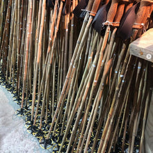 Cargar imagen en el visor de la galería, Colihue Poles